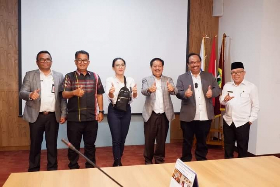 Dorong Budaya Literasi di Sulbar, Akmal Malik Minta Dukungan DPR dan Perpusnas